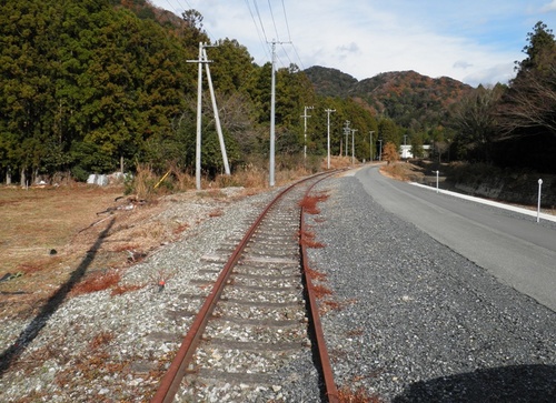 013町道沿い軌道1.JPG